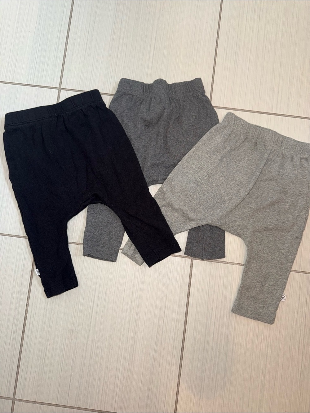 The Honest Company Kids Jogger Trio - Black & Dark Gray & Light Gray